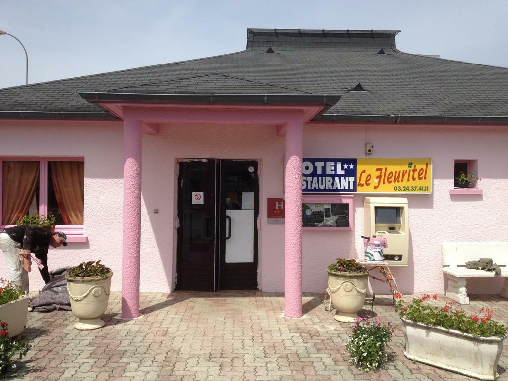 Hotel Fleuritel Charleville-Mézières Kültér fotó
